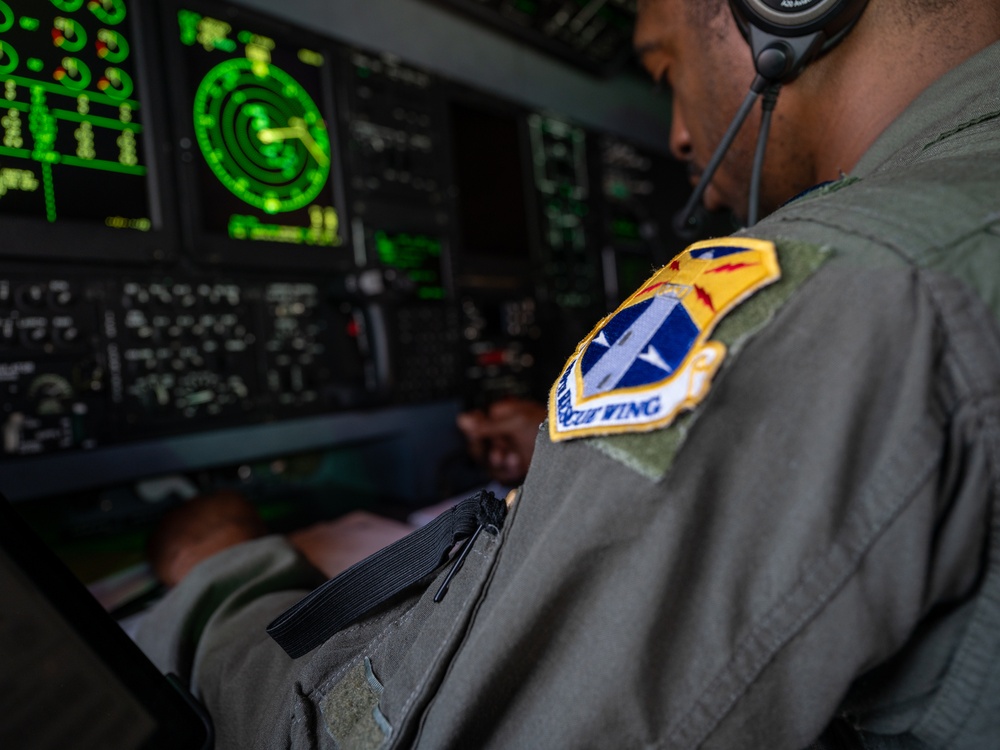 39th Rescue Squadron facilitates Special Warfare Airmen jump training