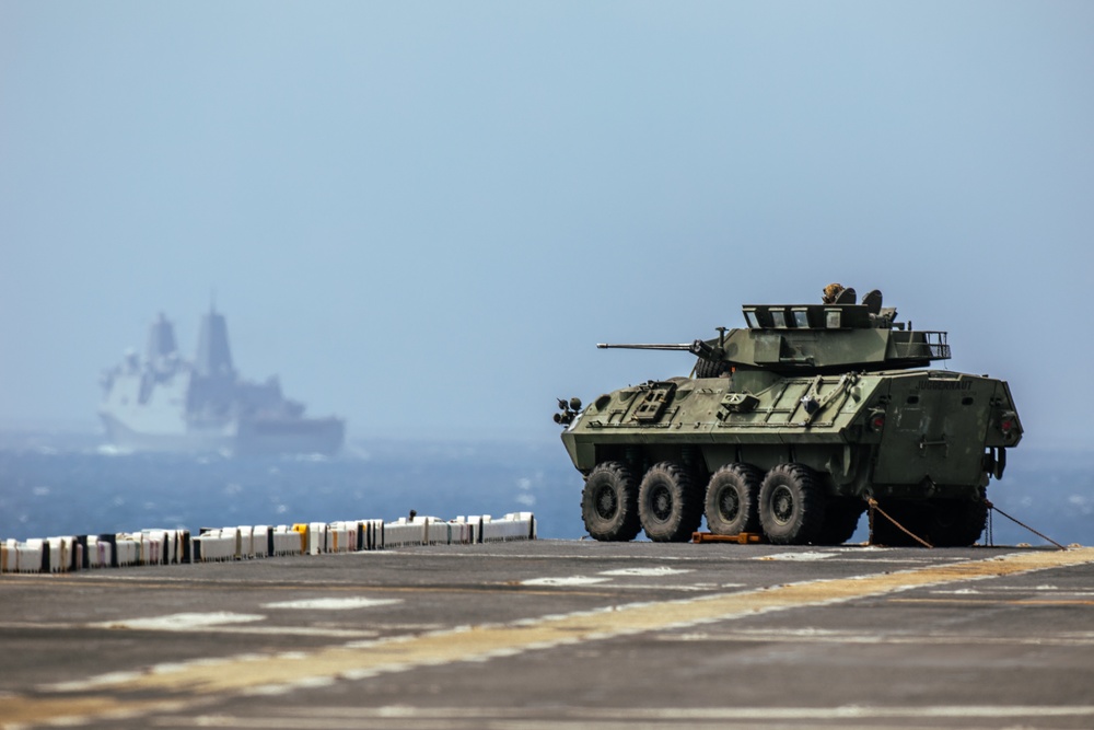 WSP ARG-24th MEU Conducts Simulated Strait Transit