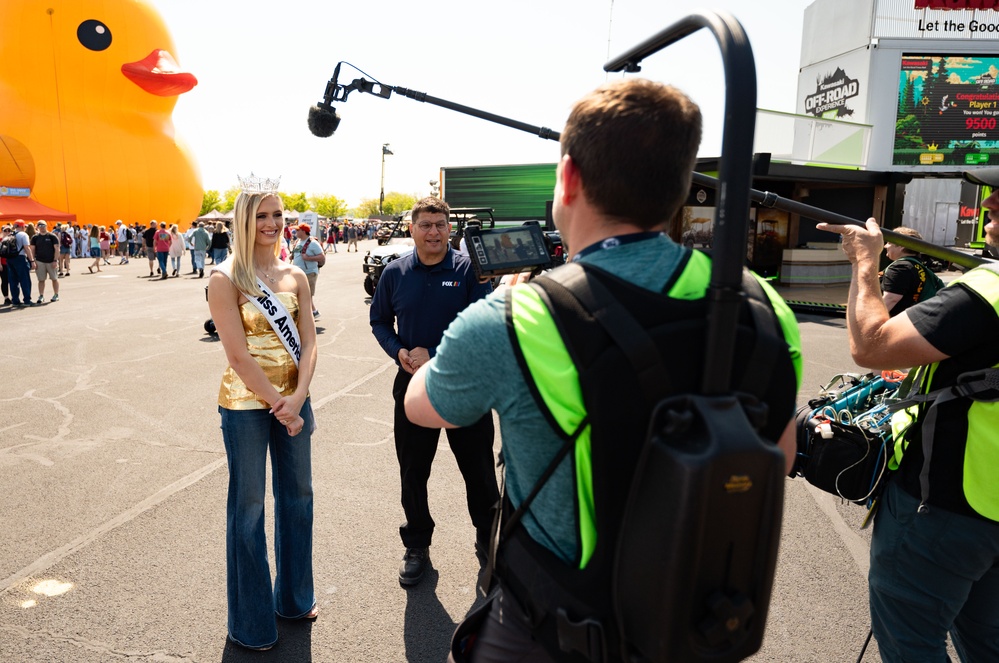 Miss America at Würth 400