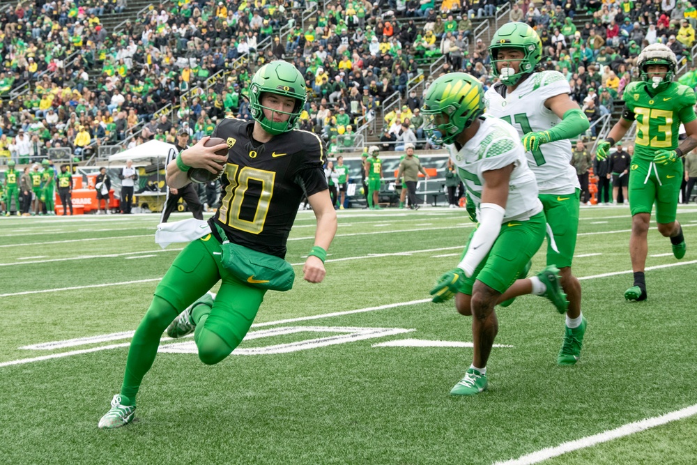 Oregon National Guard supports the University of Oregon Spring Football Game