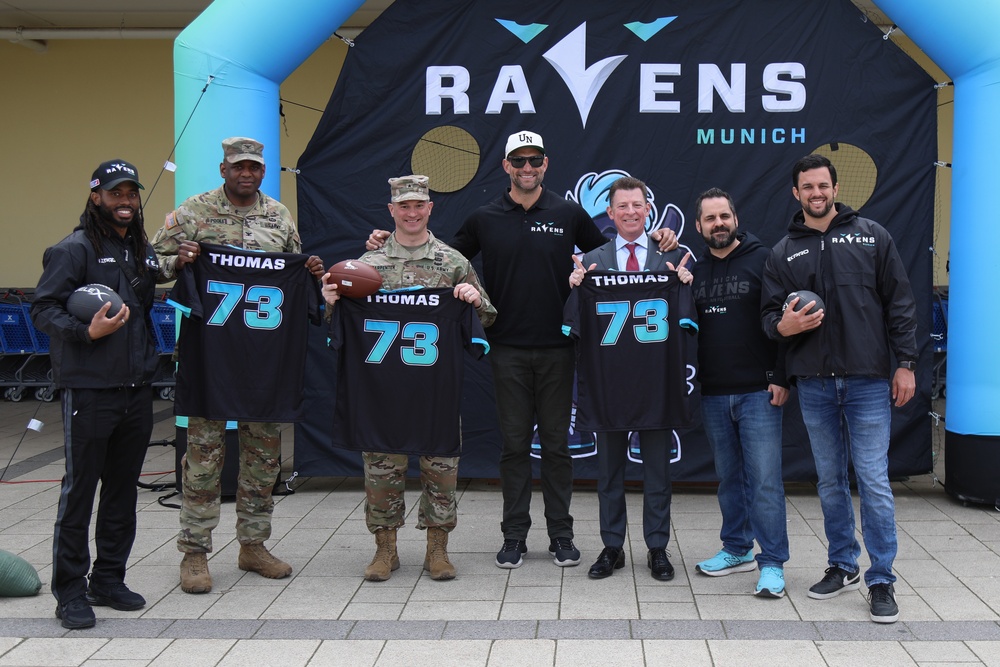 Munich Ravens touch down in GTA