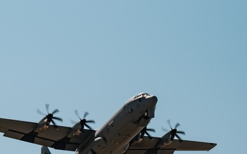 AFCENT C-130s takeoff with humanitarian aid bound for Gaza