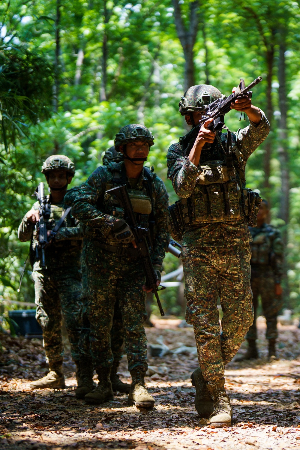 Balikatan 24: 3rd LCT conducts urban operations training with Philippine Marines