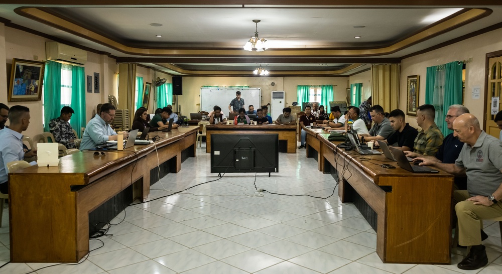 U.S., Philippine officials conduct JIIM Batanes TTX