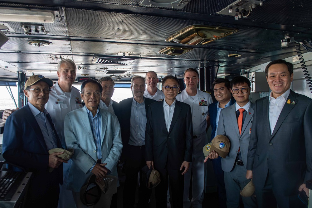 Thai Distinguished Visitors Tour Theodore Roosevelt