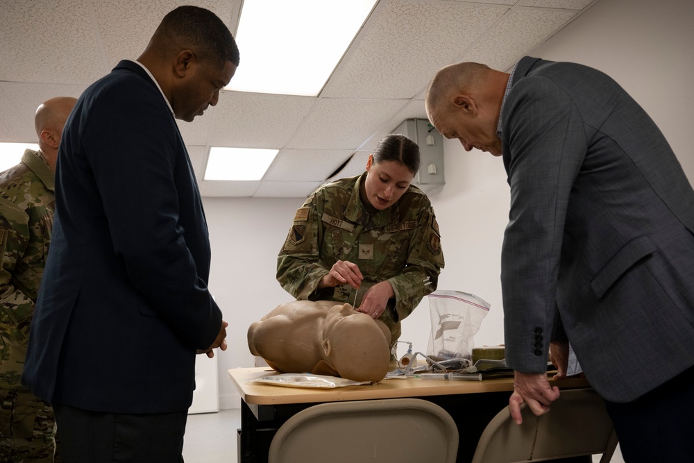 CMSAF 16 and CMSgt Easton visit Wright-Patt
