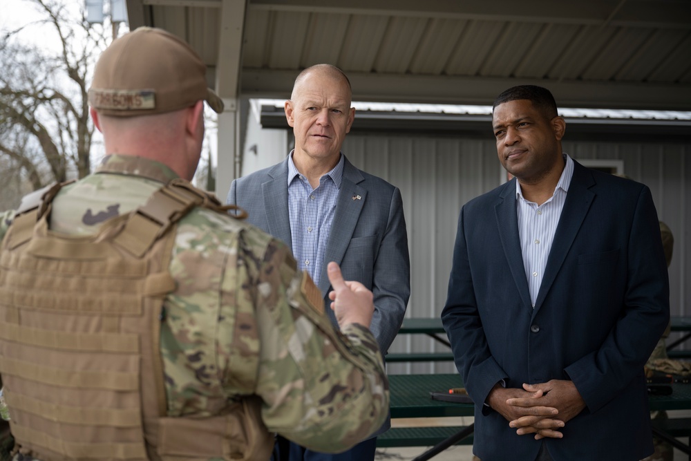 CMSAF 16 and CMSgt Easton visit Wright-Patt