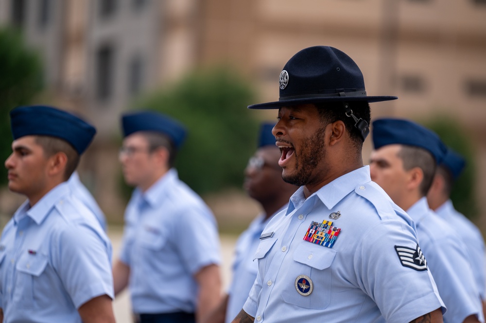 DVIDS - Images - USAF and USSF BMT Coin Ceremony, Graduation -- 24-25 ...