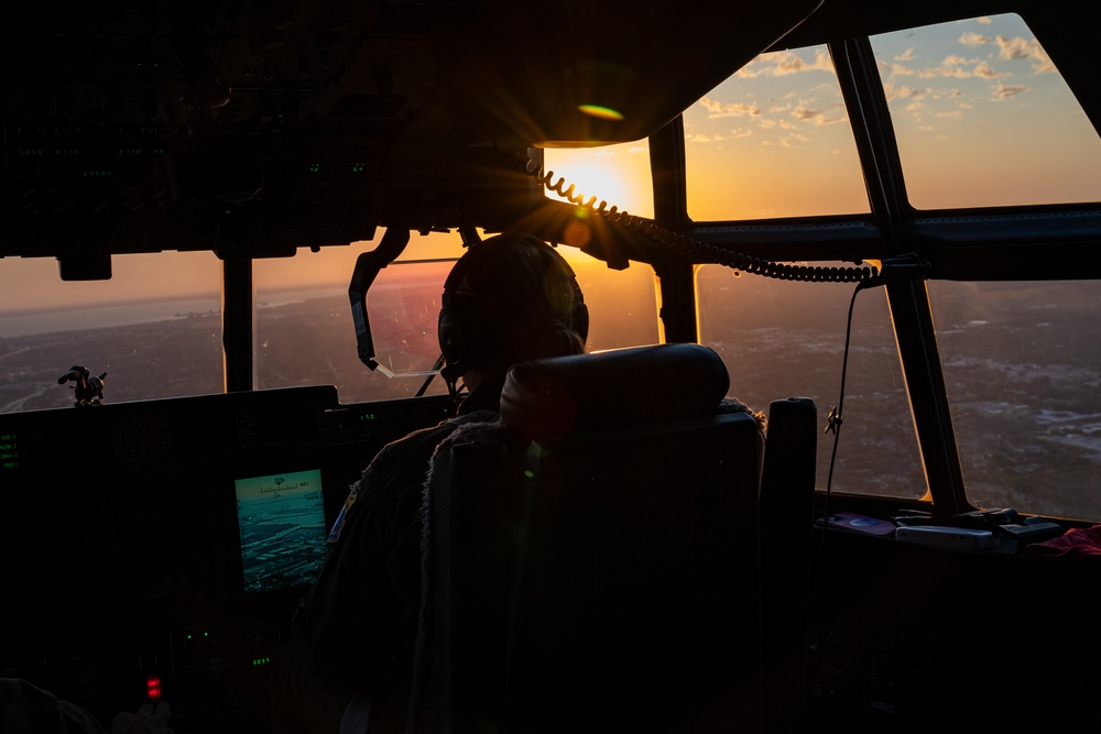 39th Rescue Squadron executes nighttime combat search and rescue training