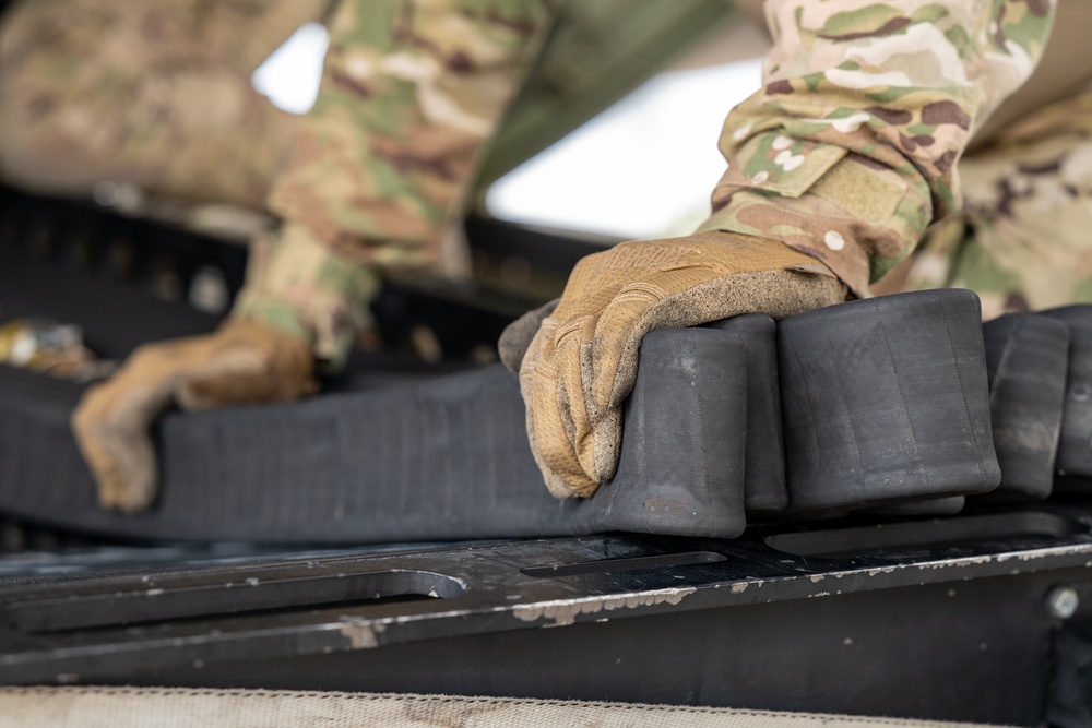 39th Rescue Squadron conducts forward arming and refueling point training