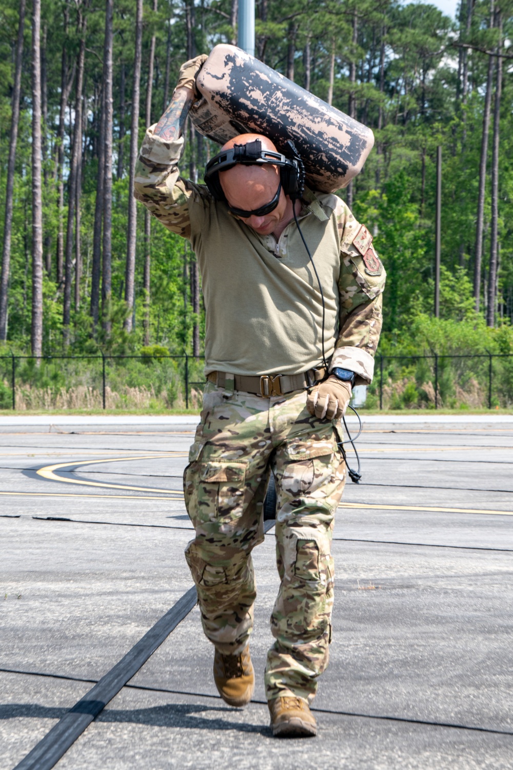 39th Rescue Squadron conducts forward arming and refueling point training