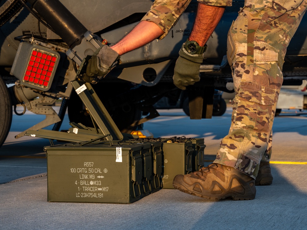 301st Rescue Squadron conducts nighttime combat search and rescue training