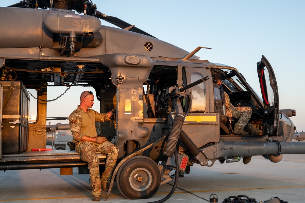 301st Rescue Squadron conducts nighttime combat search and rescue training