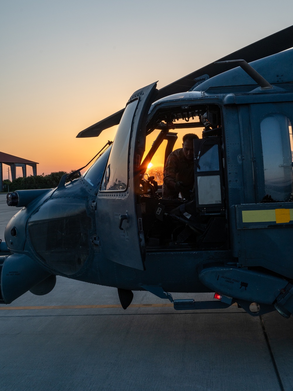 301st Rescue Squadron conducts nighttime combat search and rescue training