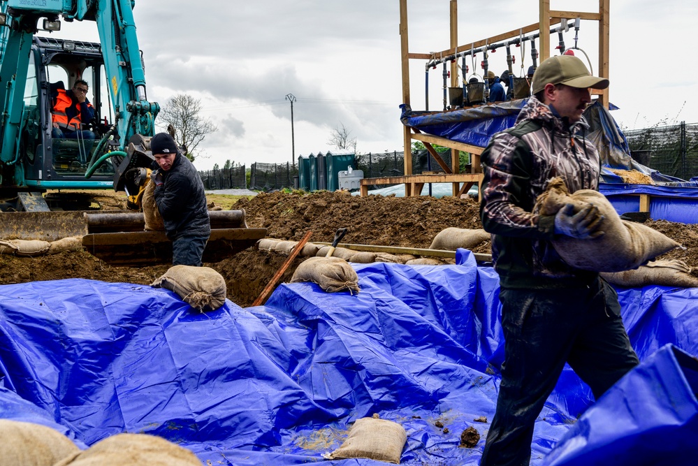 DPAA Personnel Build Wet Screening Station