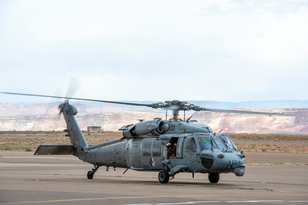 HSC-3 Participates in All-Woman Cross-Country Flight Community Outreach Initiative to Page, Arizona