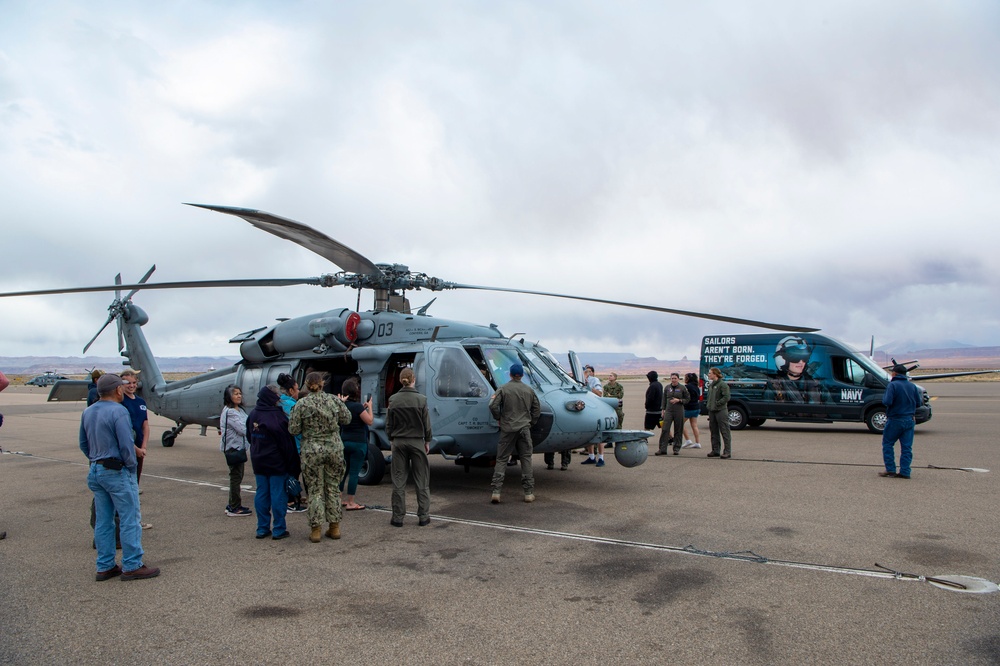 HSC-3 Participates in All-Woman Cross-Country Flight Community Outreach Initiative to Page, Arizona