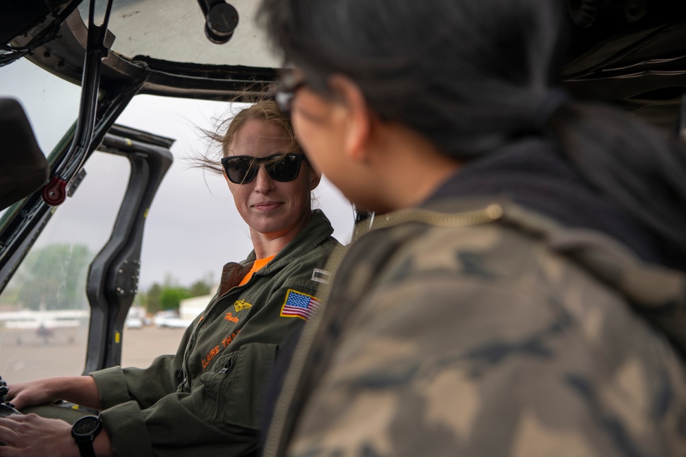 HSC-3 Participates in All-Woman Cross-Country Flight Community Outreach Initiative to Page, Arizona