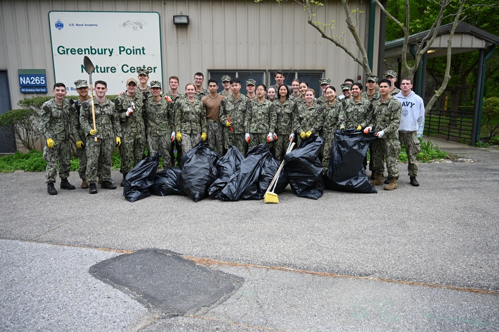 Midshipman Action Group Earth Day Greenbury Point Cleanup