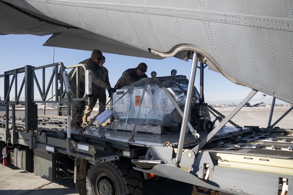Kentucky Air National Guardsmen conduct Innovative Readiness Training mission during Operation Arctic Haven