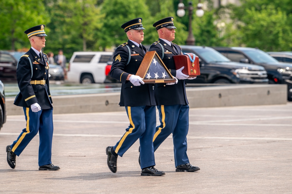 Lying in Honor ceremony for Col. Ralph Puckett, Jr.