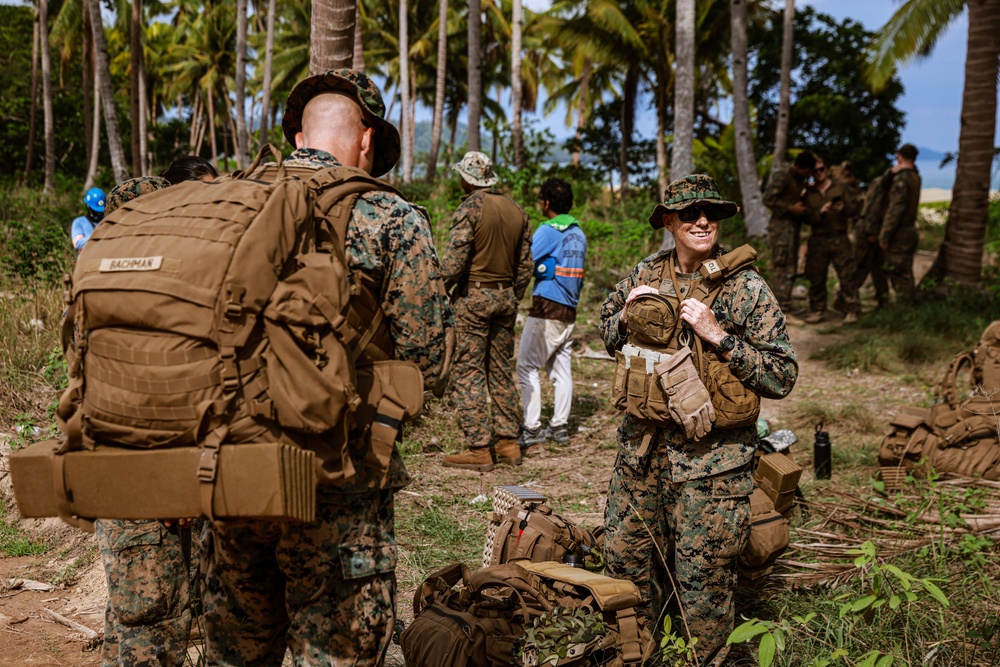 DVIDS - Images - Balikatan 24: LCACs Land on Kemdeng Beach [Image 3 of 4]