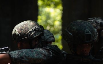 Balikatan 24: 3rd LCT conducts Military Operations on Urbanized Terrain training with Philippine Marines