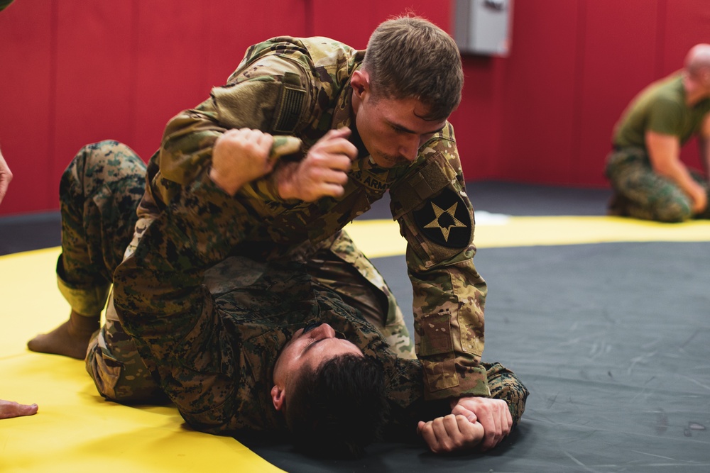 MARFORK Marines, U.S. Army Soldiers conduct MCMAP Training