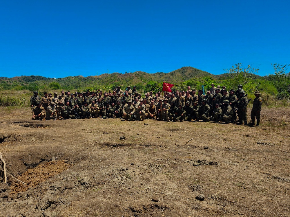 Balikatan 24: 3rd Battalion, 7th Field Artillery Regiment, 25th Infantry Division Artillery Brigade, 25th Infantry Division conducts live fire with the Philippine Army 7th Infantry Division