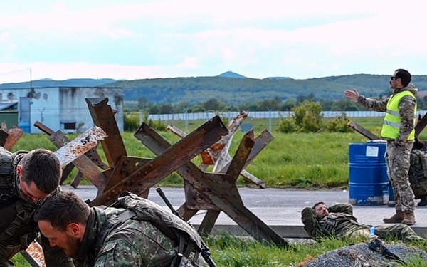 435th AGOW supports Slovakia’s F-16 integration