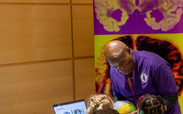 WRAIR Family and Child VIP Day Outreach