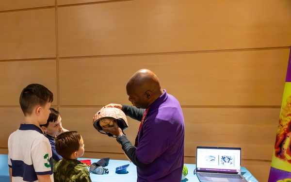 WRAIR Family and Child VIP Day Outreach