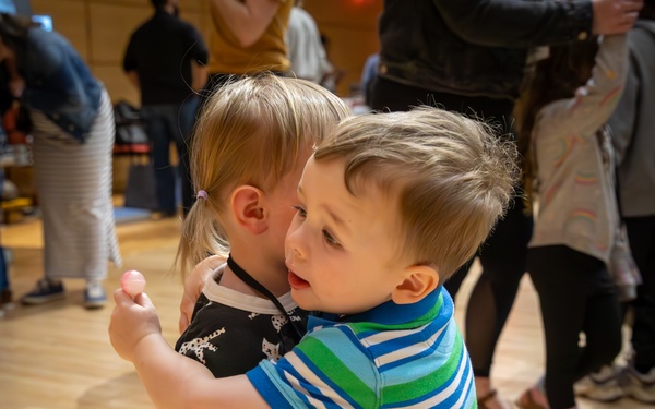 WRAIR Family and Child VIP Day Outreach