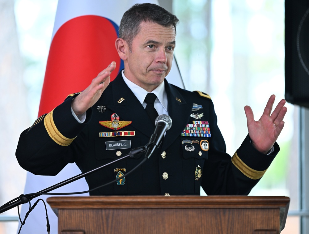 Army Unit 8240 Wreath-Laying Ceremony