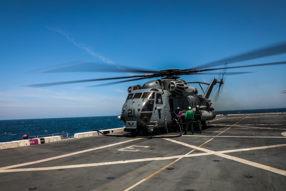 USS New York (LPD 21) Conducts Flight Operations