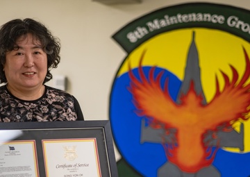 The Wolf Pack celebrates MXG civilian’s 40 years of service