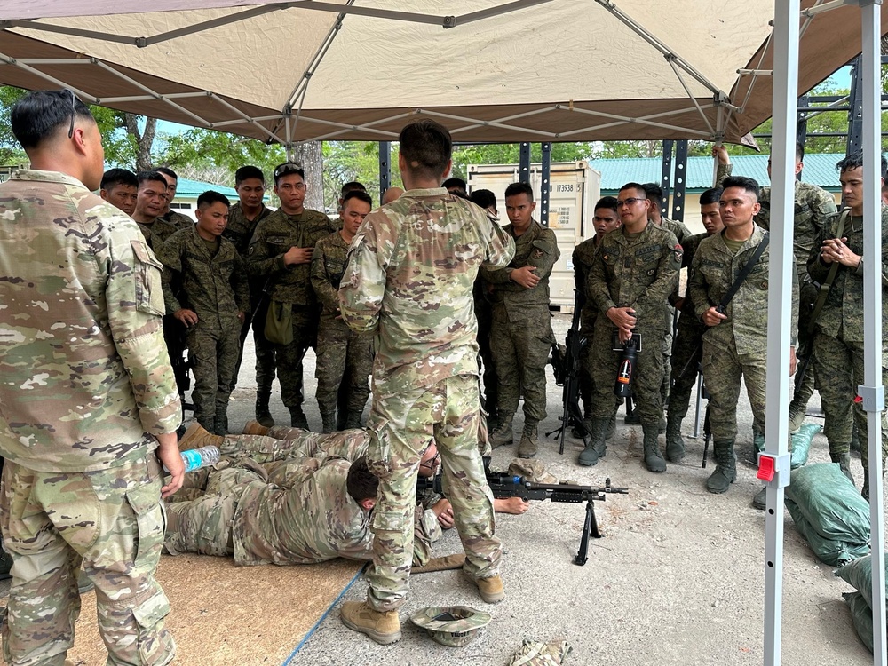 Balikatan 24: 2nd Battalion, 27th Infantry Regiment, 3rd Infantry Brigade Combat Team, 25th Infantry Division conduct programs of instruction on the M240B machine gun with the Philippine Army 7th Infantry Division