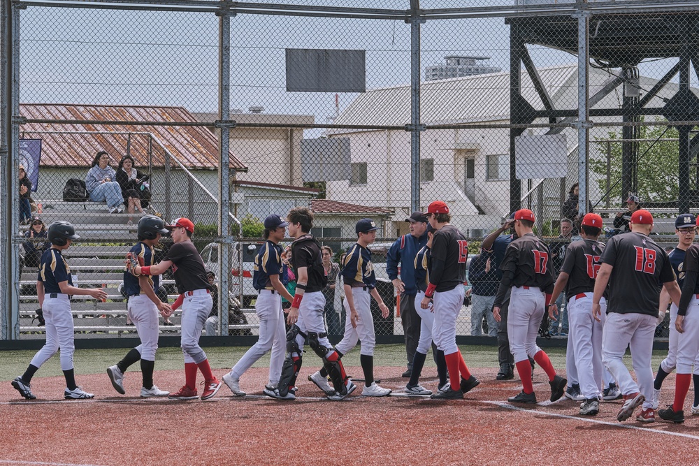 Kinnick Hosts Far East Baseball