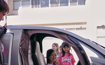 The Sullivans Elementary Holds Car Career Day