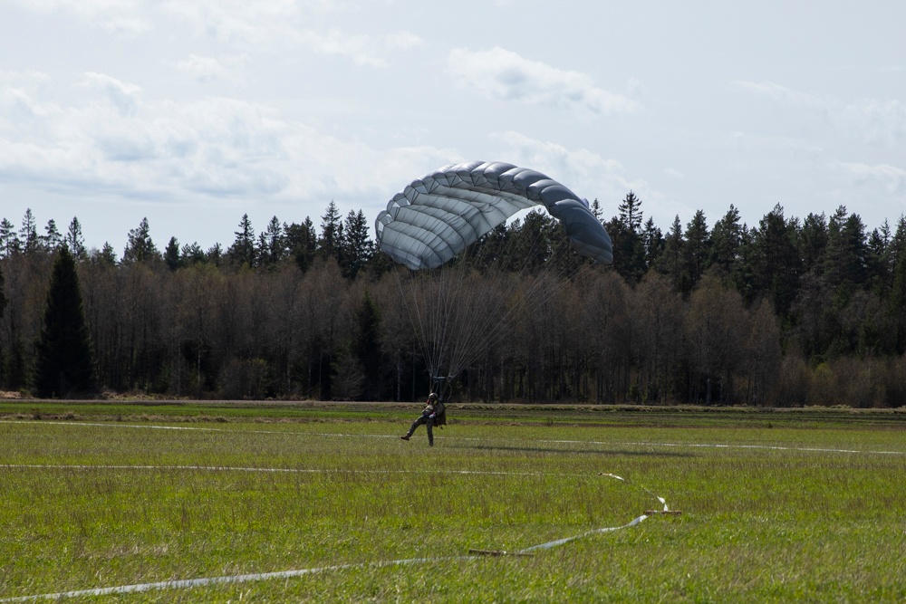 5th Quartermaster TADC executes MFF jump at Swift Response 24