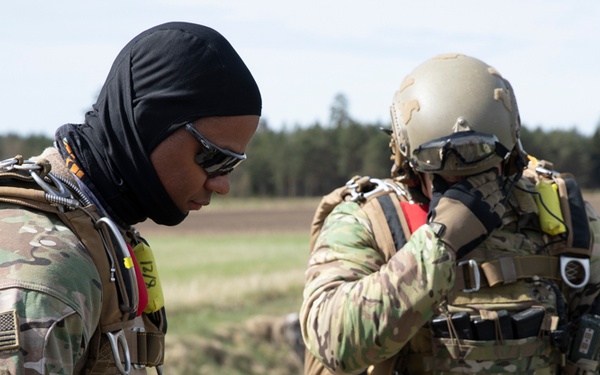 5th Quartermaster TADC executes MFF jump with 10th Special Forces Group (Airborne) at Swift Response 24