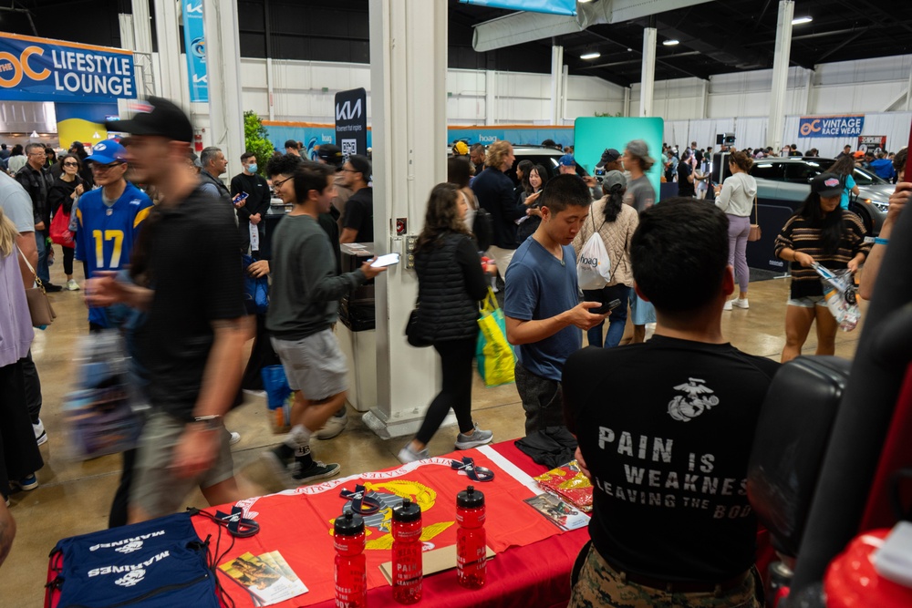 Marines Attend OC Lifestyle and Fitness Expo