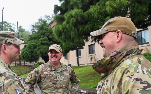 U.S. Space Force top general visits Space Forces Korea