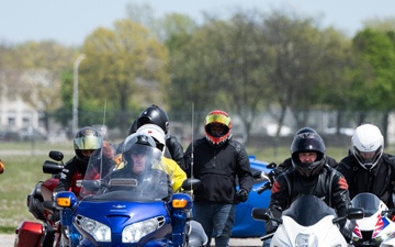Wright-Patt bikers get together to learn and ride.