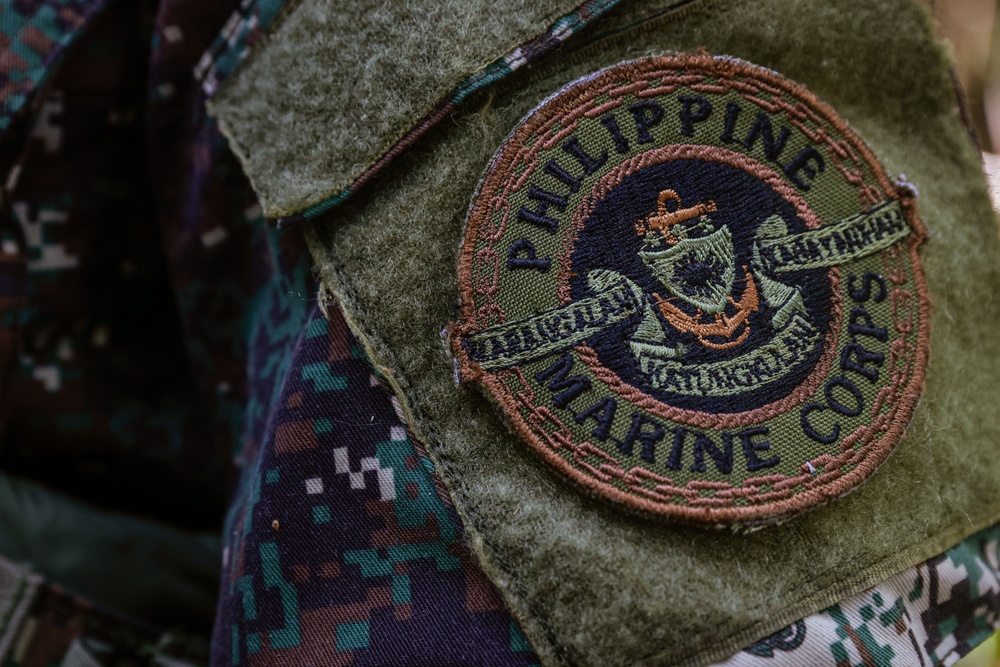 Balikatan 24: LAR Co. Patrols Through Jungle with Philippine Marines