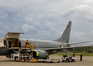 MRF-D 24.3 U.S. Marines, Sailors arrive in C-40A to Papua New Guinea for HADR exercise