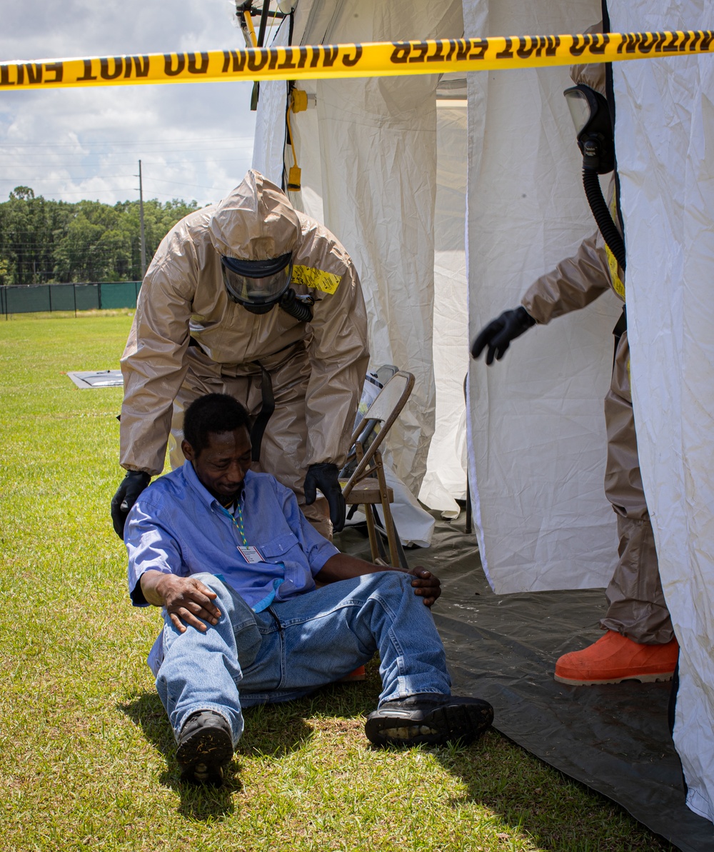 ALNG CERFP trains in mass casualty care, chemical decontamination during Vigilant Guard 24