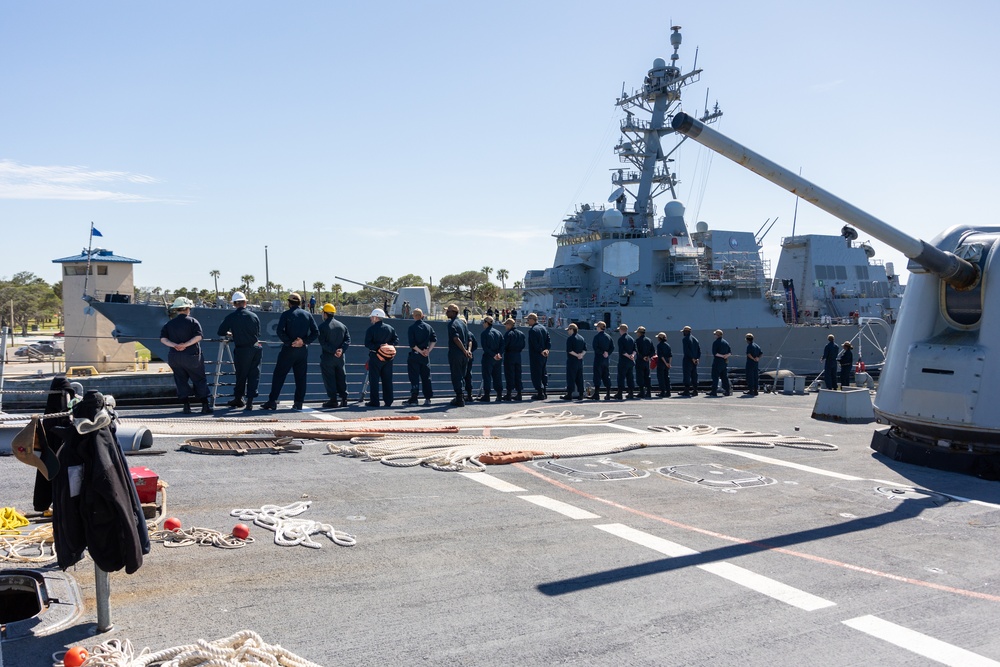 USS Stout Underway from Naval Station Mayport