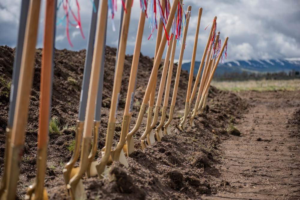 Groundbreaking ceremony for IRT construction of new school for Shoshone-Paiute Tribes