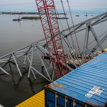 Key Bridge Unified Command prepares for removal of bridge piece on top of M/V DALI